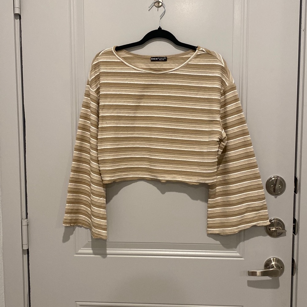 Shein brown cropped light weight long sleeve